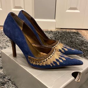 ALDO embroidered and beaded blue pumps
